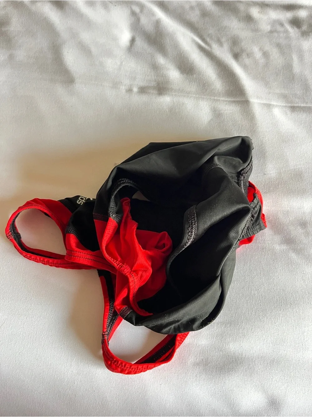 Speedo Fastskin FSII Competitive Swimsuit Red Black Size 30 One Piece Flyback